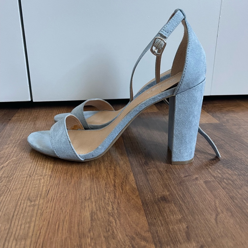 Baby Blue Heels